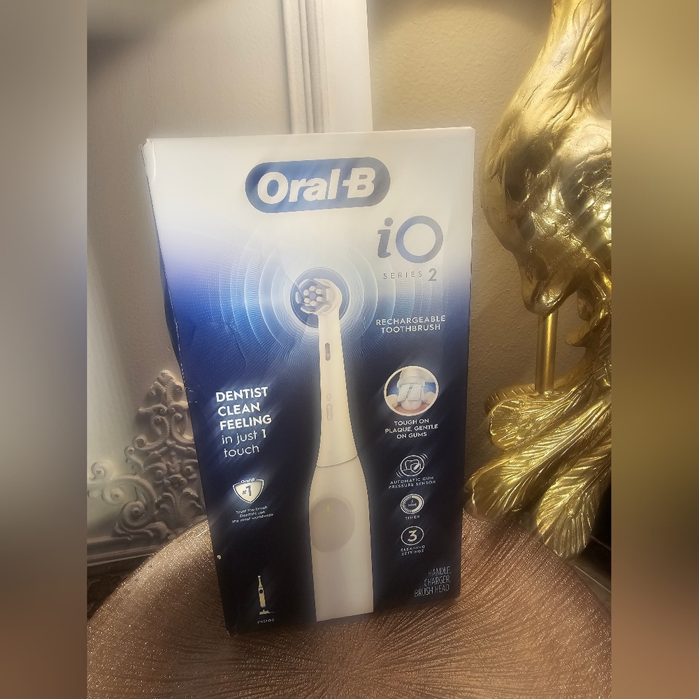 Oral-B iO Series 2 Electric Toothbrush